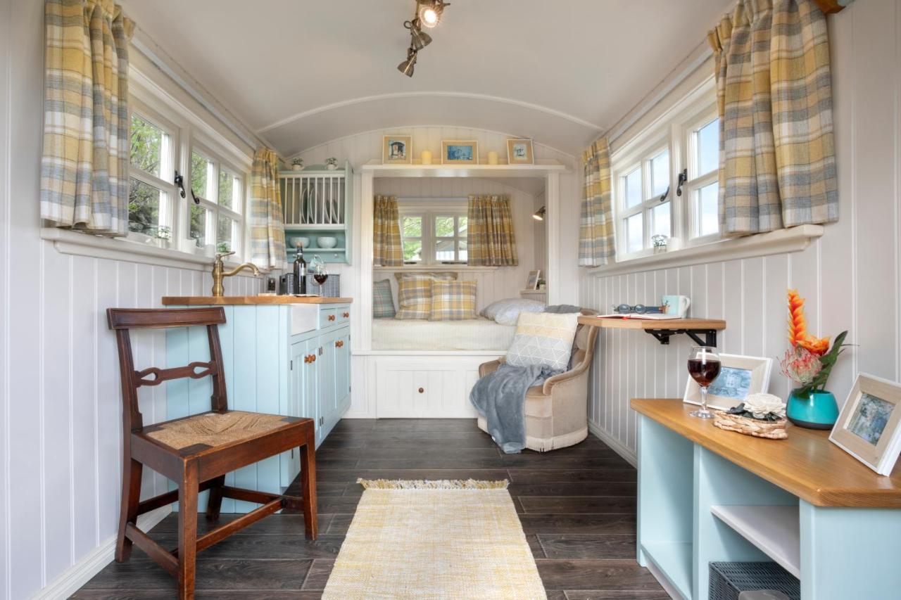 The Heron Shepherds Hut At Lyth Valley Brigsteer Eksteriør billede